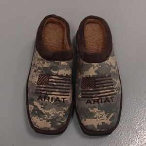 Ariat Digital Camo Slippers with Flag